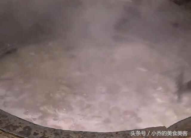 山东美食，蒙阴红烧兔首，美容又健脑的兔头你吃过吗