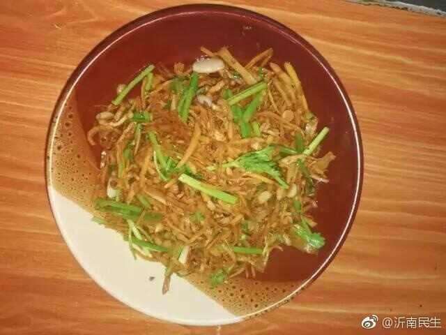 行走临沂-沂南石崇崮大院里的特色美食
