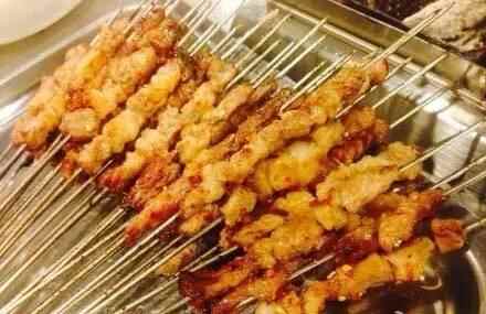 你说在临沂吃完100种美食就嫁给我！