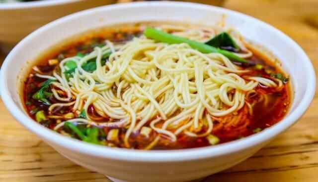 你说在临沂吃完100种美食就嫁给我！