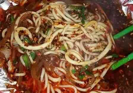 你说在临沂吃完100种美食就嫁给我！