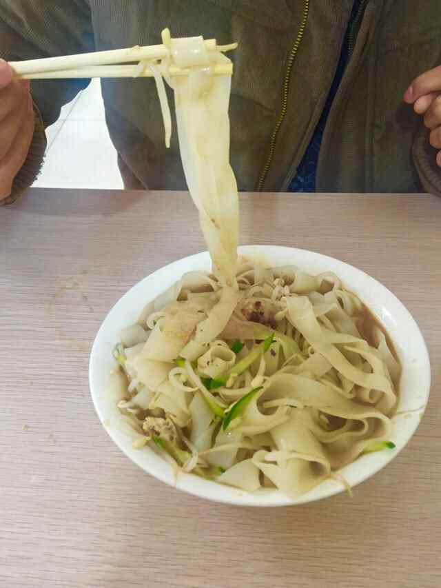 临沂没啥好吃的了！我们只能去郯城了！