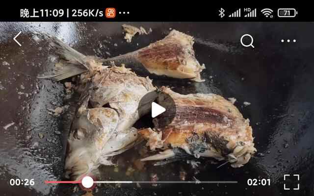 小雪后大白菜炖野生鱼——鲅鱼，临沂平邑人最喜欢吃的一道菜