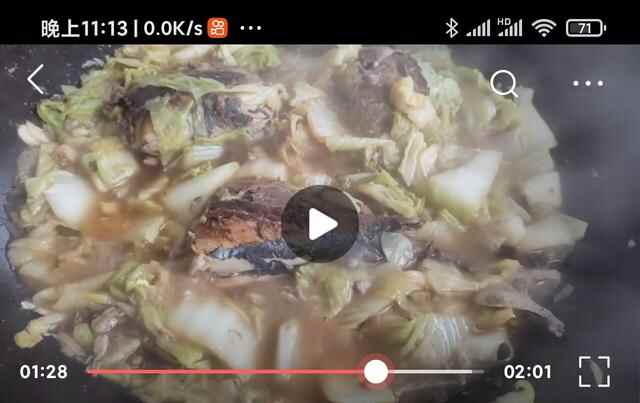 小雪后大白菜炖野生鱼——鲅鱼，临沂平邑人最喜欢吃的一道菜