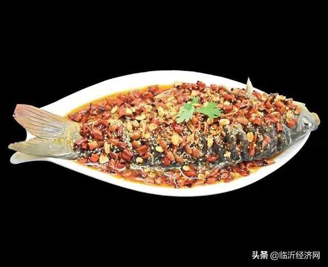 临沂金牌啤酒《寻找临沂特色美食》第51期：玲子炒鸡（罗庄店）
