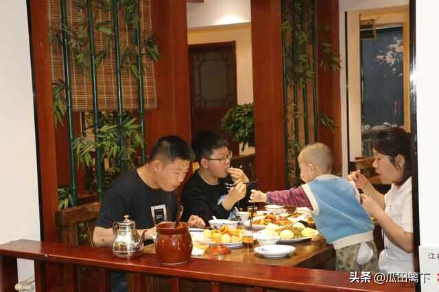 不是江南胜似江南，平邑江都小镇特色美食让人回味无穷，流连忘返