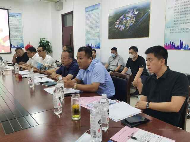 德州市工商联市直五组联合德城区中华职教社召开校企合作座谈会