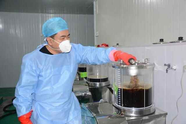 宁津县中医院大力推广“中药良方”，加班熬制万余服中药汤剂