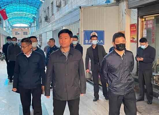 德州市市场监管局局长高秀鹏带队督导调研德城区迎宾市场改造提升工作进展情况