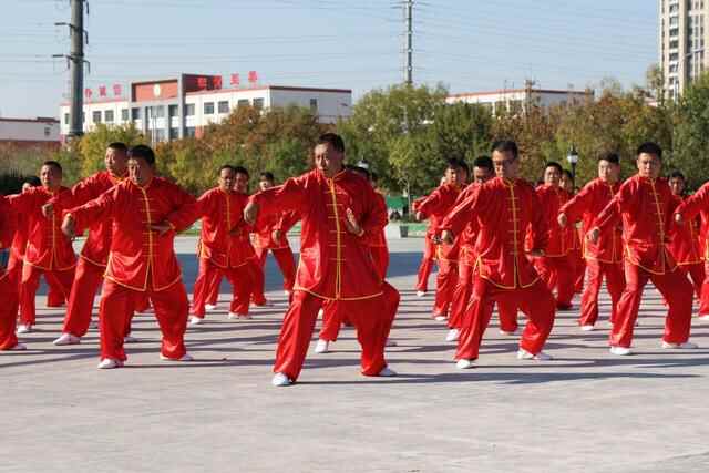 33支代表队同打八极一套拳！庆云举办吴钟八极拳全民健身活动汇演
