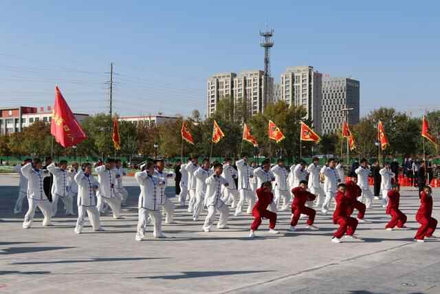 33支代表队同打八极一套拳！庆云举办吴钟八极拳全民健身活动汇演