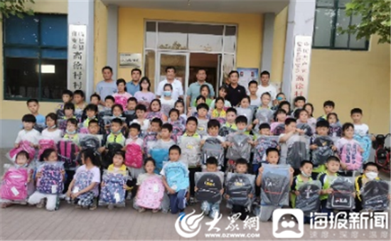 山东理工大学派驻临邑县“第一书记”开展儿童节慰问活动