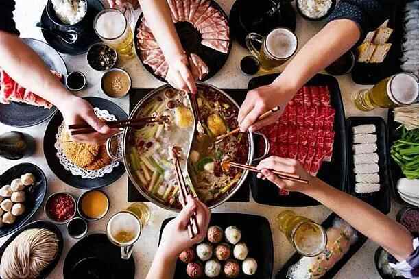 诗/吃火锅