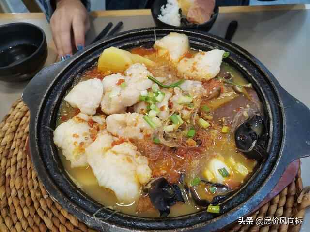 红唇啵啵鱼，番茄诱惑、麻辣达人、老坛酸菜、秘制咖喱，齐河美食