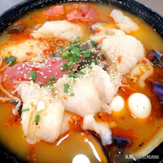 红唇啵啵鱼，番茄诱惑、麻辣达人、老坛酸菜、秘制咖喱，齐河美食