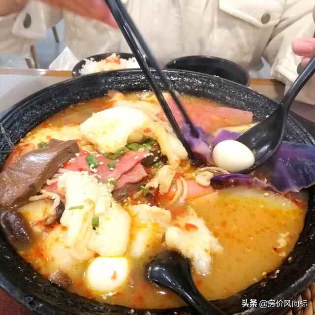 红唇啵啵鱼，番茄诱惑、麻辣达人、老坛酸菜、秘制咖喱，齐河美食