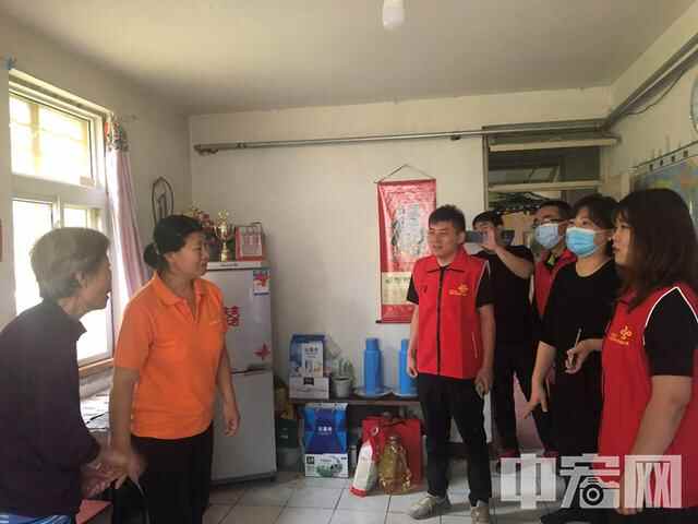 山东聊城联通：送温情传党情，真情关爱暖人心