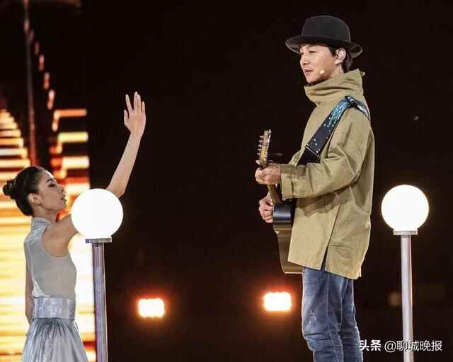聊城歌手赵照央视中秋晚会唱《乡愁》