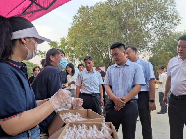 点燃消费热情！冠县举行全民畅享消费文化节