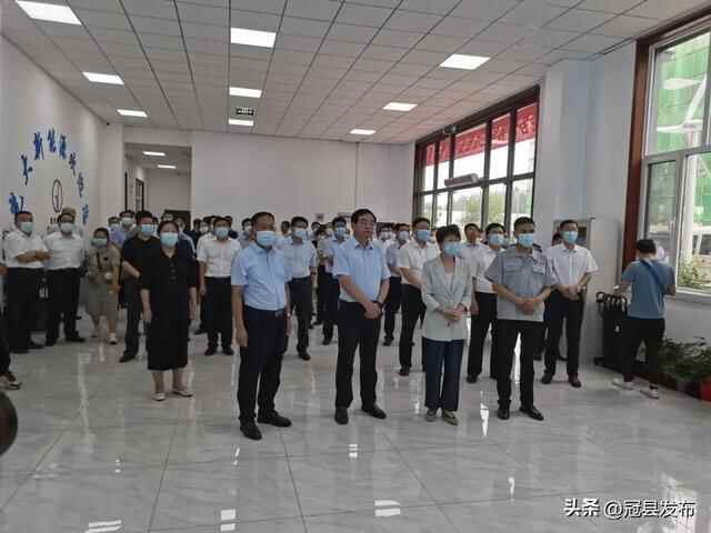 上半年全市高质量发展重点项目现场观摩团一行观摩冠县重点项目