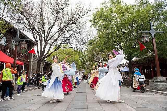 庆华诞 品秋韵“聊城水上古城首届明潮文化巡展”引爆国庆假日