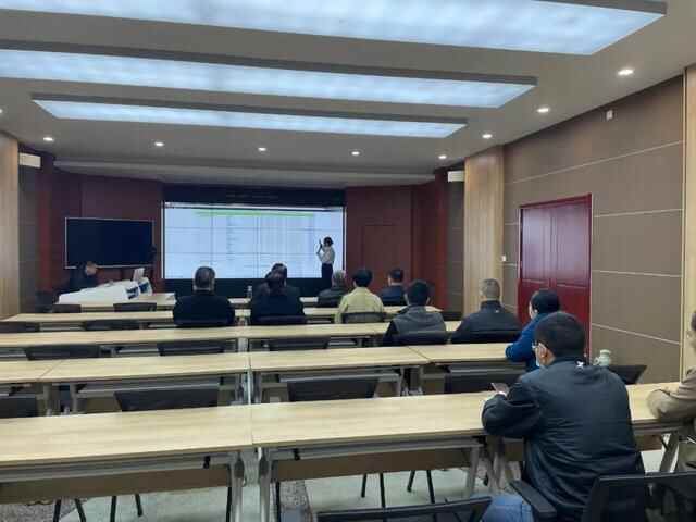 县人大赴市场监管局视察食品安全监管工作