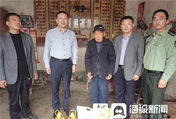 聊城东阿县市场监管局组织走访慰问烈士家属