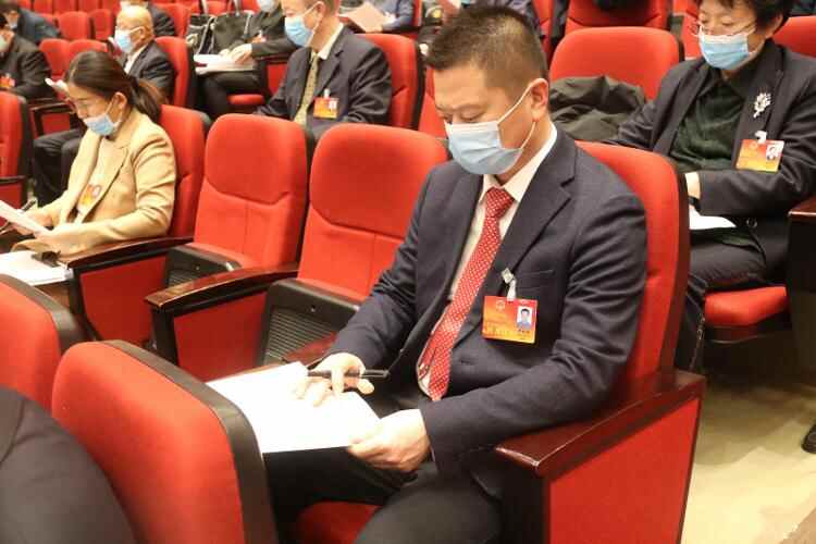 东昌府区第十七届人民代表大会第五次会议隆重开幕