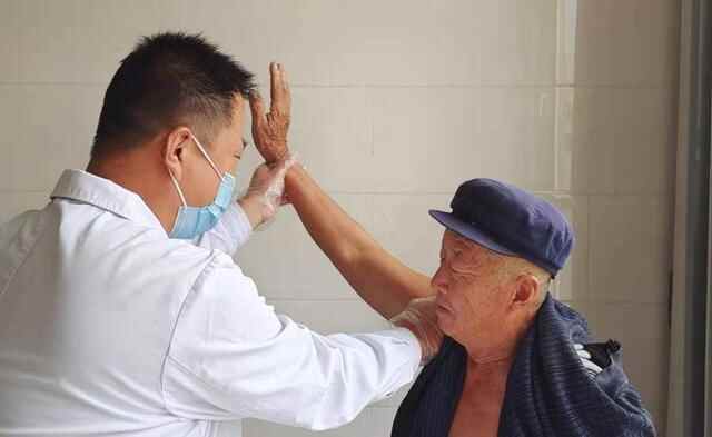 莘县乡镇“国医堂”为群众健康准确“把脉”