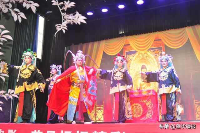 山东茌平：“一年一村一场戏”走进任庄