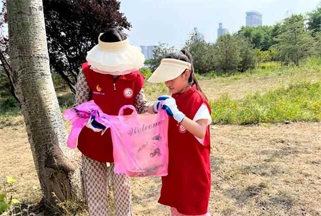 山东省聊城市东昌府区星火公益开展“水城清洁日”活动