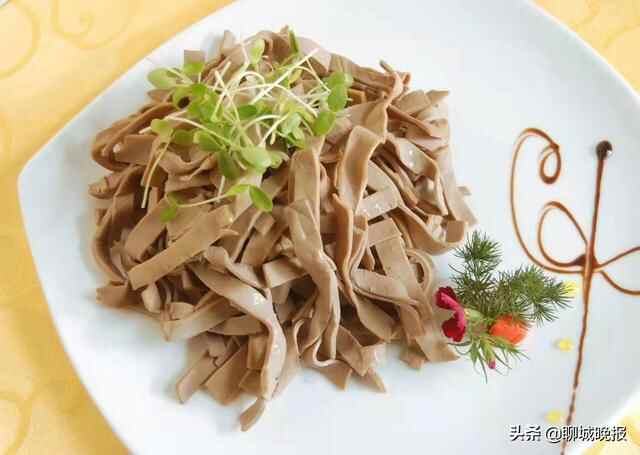 品美食 享健康！“聊城市十大特色名吃”之“范家烧鸽”