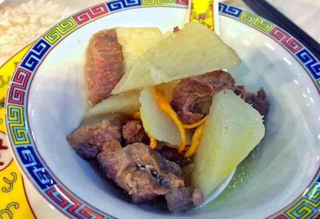 来到东阿县，必吃驴肉宴，入冬进补鲜食驴