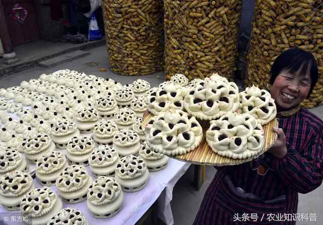 聊城市茌平堤头袁村，农家妇女用美食传播鲁西民俗文化