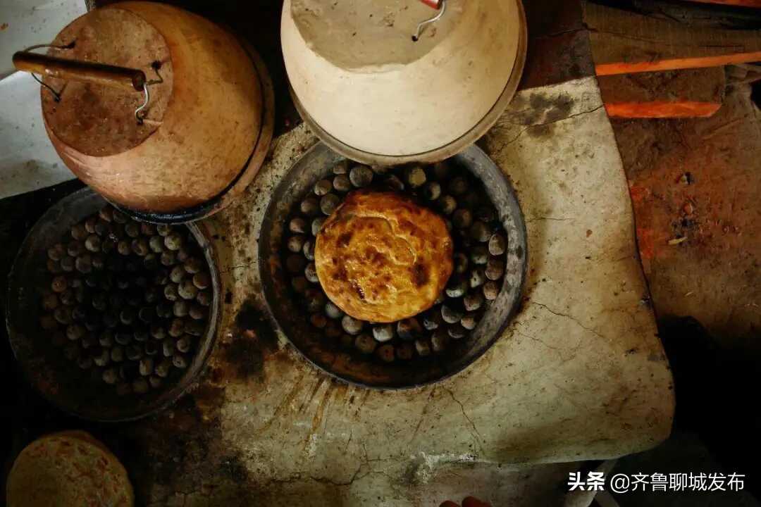 外焦里嫩 一吃难忘 品运河美食中的阳谷味道