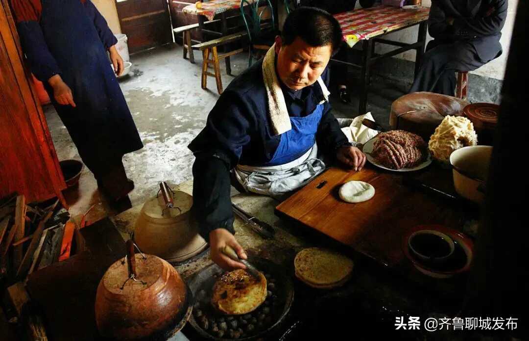 外焦里嫩 一吃难忘 品运河美食中的阳谷味道