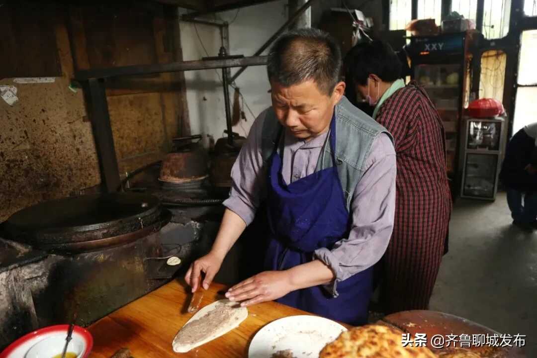 外焦里嫩 一吃难忘 品运河美食中的阳谷味道