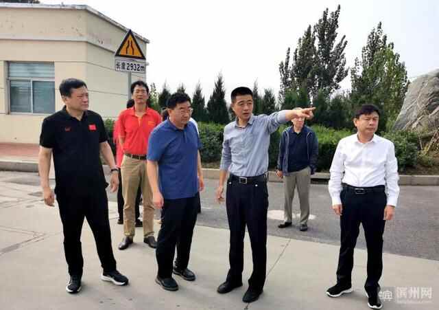 穆杰现场督导环滨州国际公路自行车赛和黄河风情带马拉松赛筹备情况