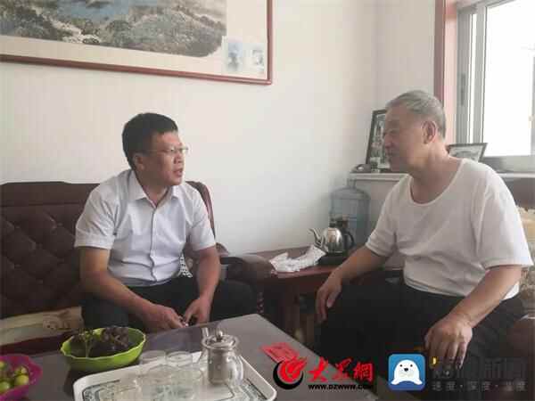阳信县人民医院院领导中秋走访慰问老干部