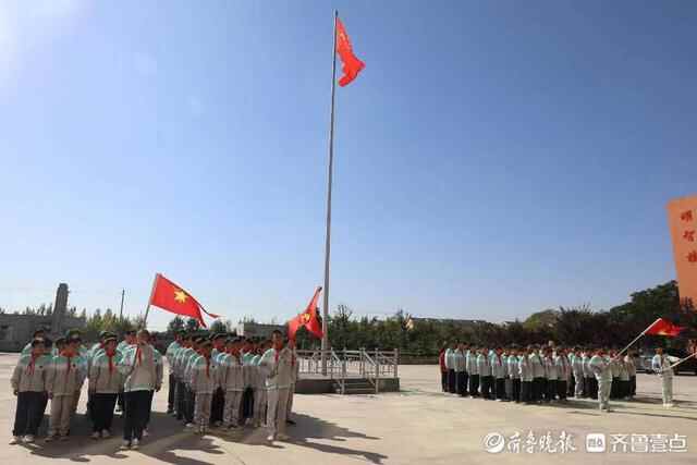 惠民县辛店镇中学：红领巾心向党 争做新时代好队员
