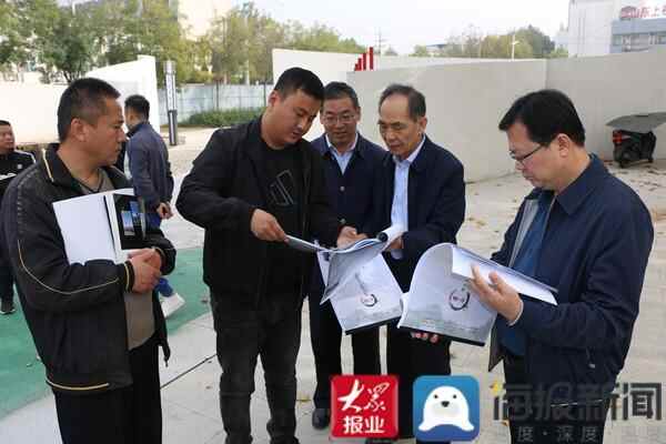 博兴县政协主席耿雨河一行到锦秋街道董永公园建设项目调研
