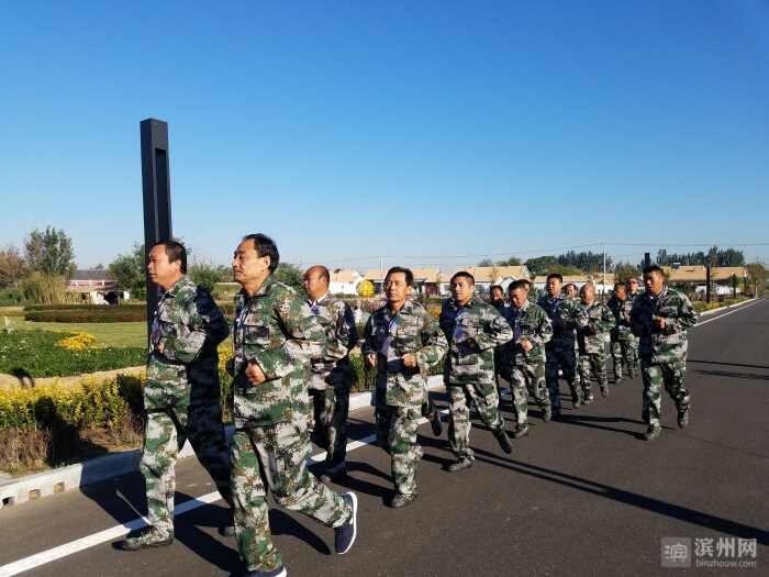 “小散弱”整编为“集团军”滨城区村庄以强带弱融合发展