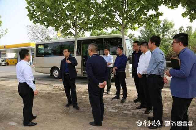 阳信县委书记栾兴刚到洋湖乡调研路域和人居环境综合整治