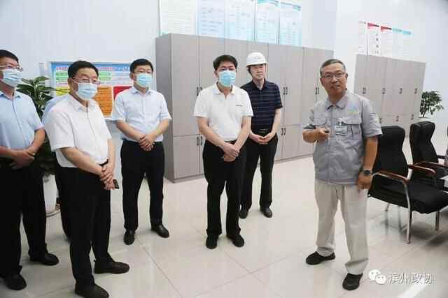 范连生到沾化区调研经济运行工作