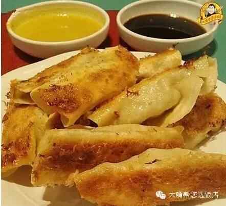 吃遍大连┃隐藏在滨城的市井美食。尝尝特别滋味飘香的锅贴！
