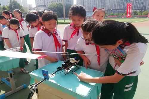 菏泽市暨牡丹区全国科普日活动启动仪式在牡丹区实验小学举办
