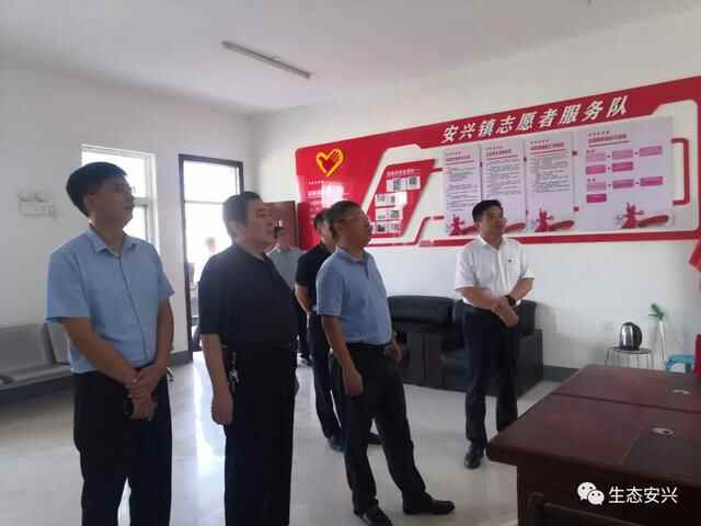 菏泽市人大常委会副主任魏琳到牡丹区安兴镇督导创城工作
