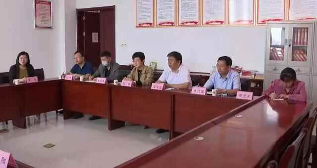 省检查组来鄄城县检查软件正版化工作