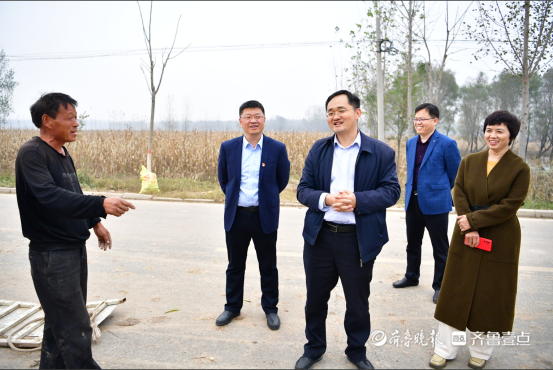 菏泽银保监分局一行到鄄城农商银行调研