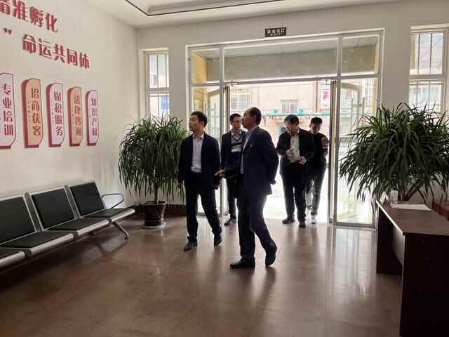 「校企合作」东明县职业中专代表团莅临青岛家和集团考察交流